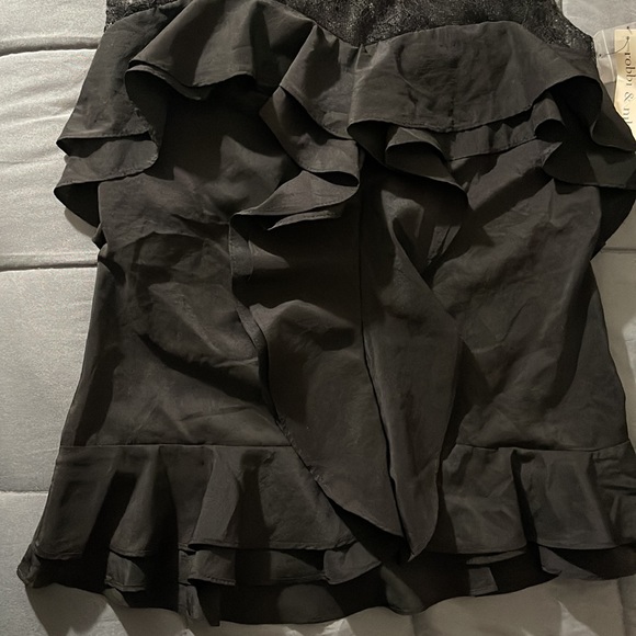 ROBBI & NIKKI SILKY LACE RUFFLED DRESSY TANK TOP BLACK SIZE XS. NEW WITH TAGS. - Picture 12 of 16